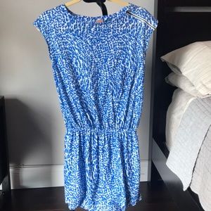 Simple blue day dress